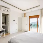 Luxury 1 * Alanya