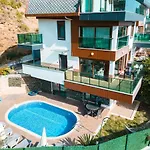 Luxury 1 Alanya