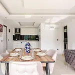 Luxury 1