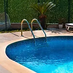 Villa Luxury 1 *