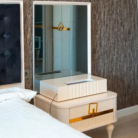 فيلة Luxury 1