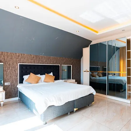 Luxury 1 فيلة