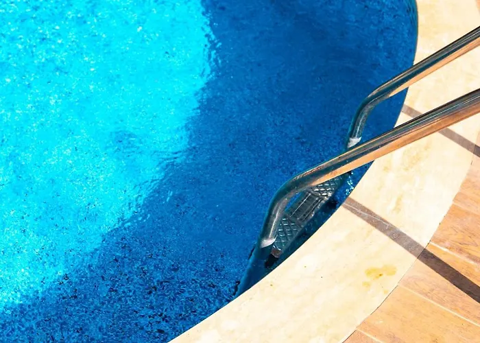 Luxury 1