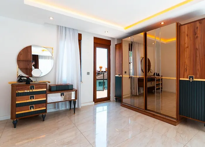Luxury 1