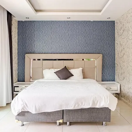 וילה Luxury 1 אלאניה