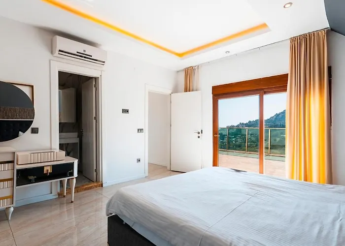 Luxury 1 *